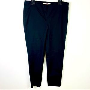 EE by etcetera Audrey Black Italian Cropped Pants, Size 0